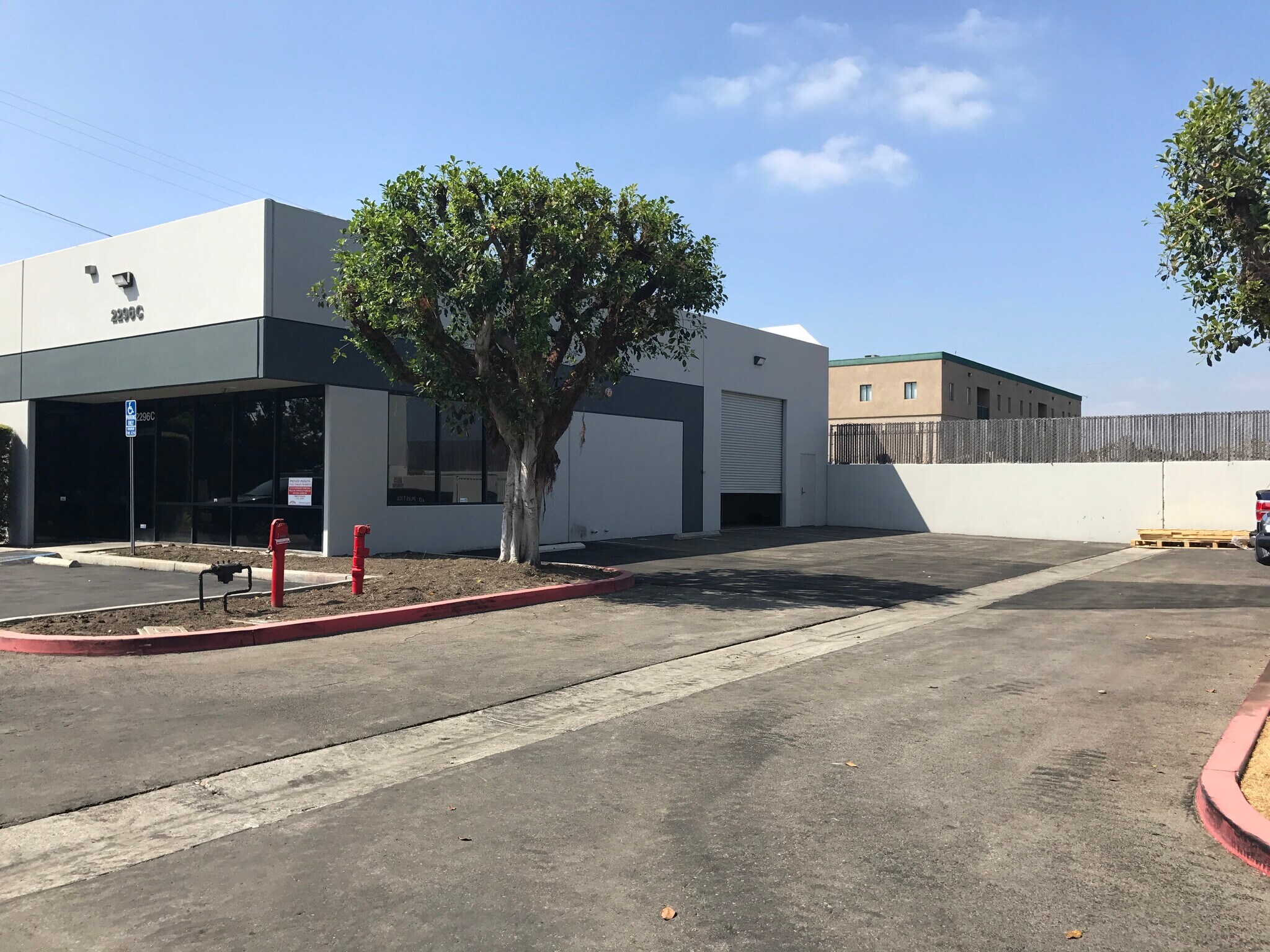 2296A N Batavia St Orange, CA 92865 Industrial Property for Lease on