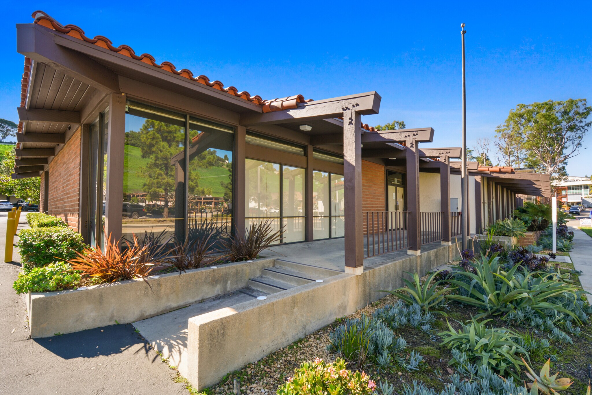 811-897 Silver Spur Rd, Rolling Hills Estates, CA for Rent