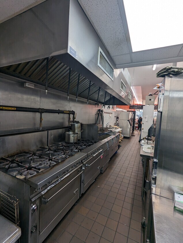 39 W 14th St, New York, NY for Rent