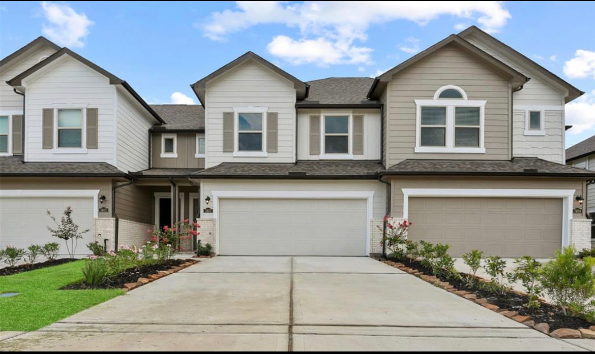 7407 Hinsdale Dr, Pasadena, TX for Sale