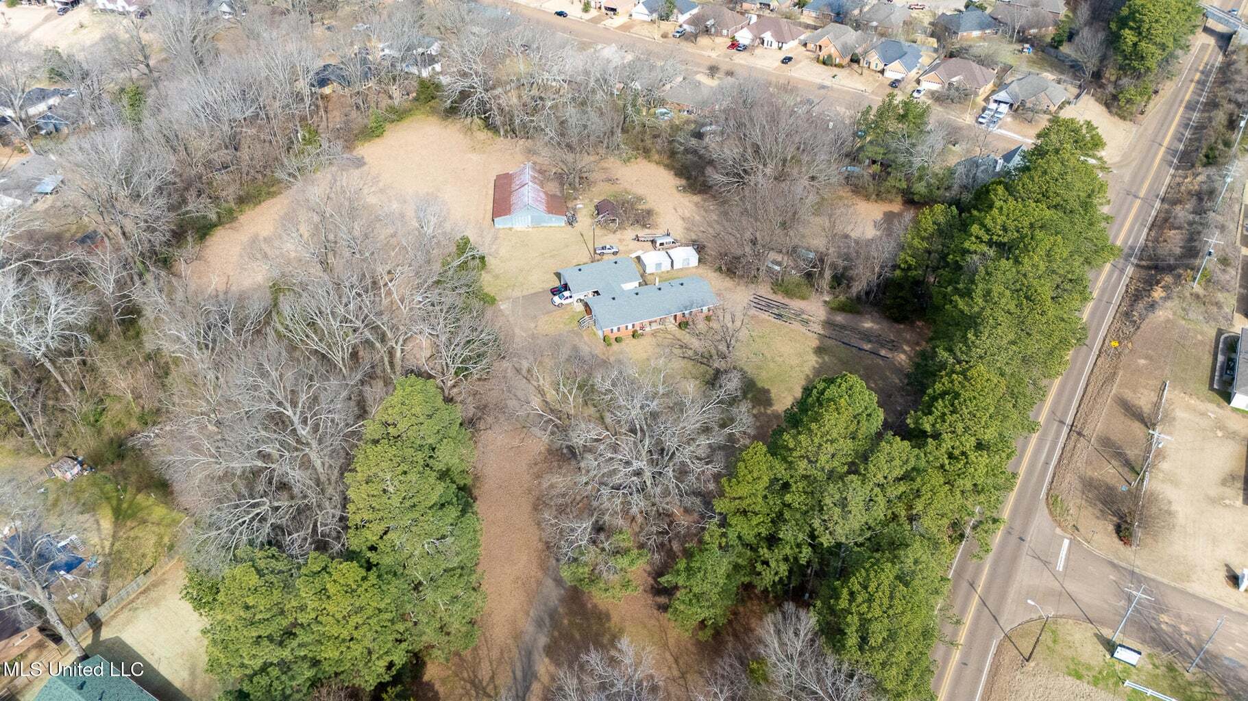 2035 Highway 51 S, Hernando, MS for Sale