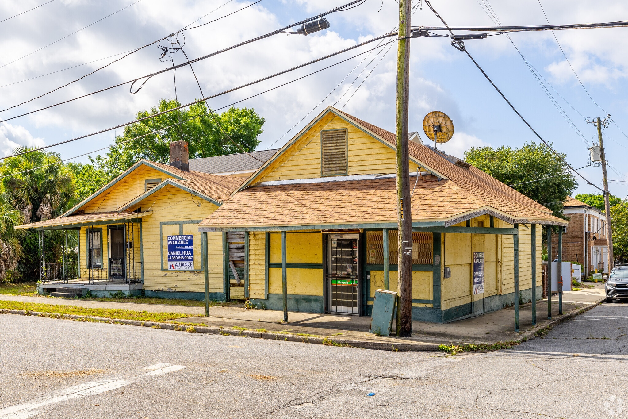 127-131 Belmont St, Pensacola, FL for Sale