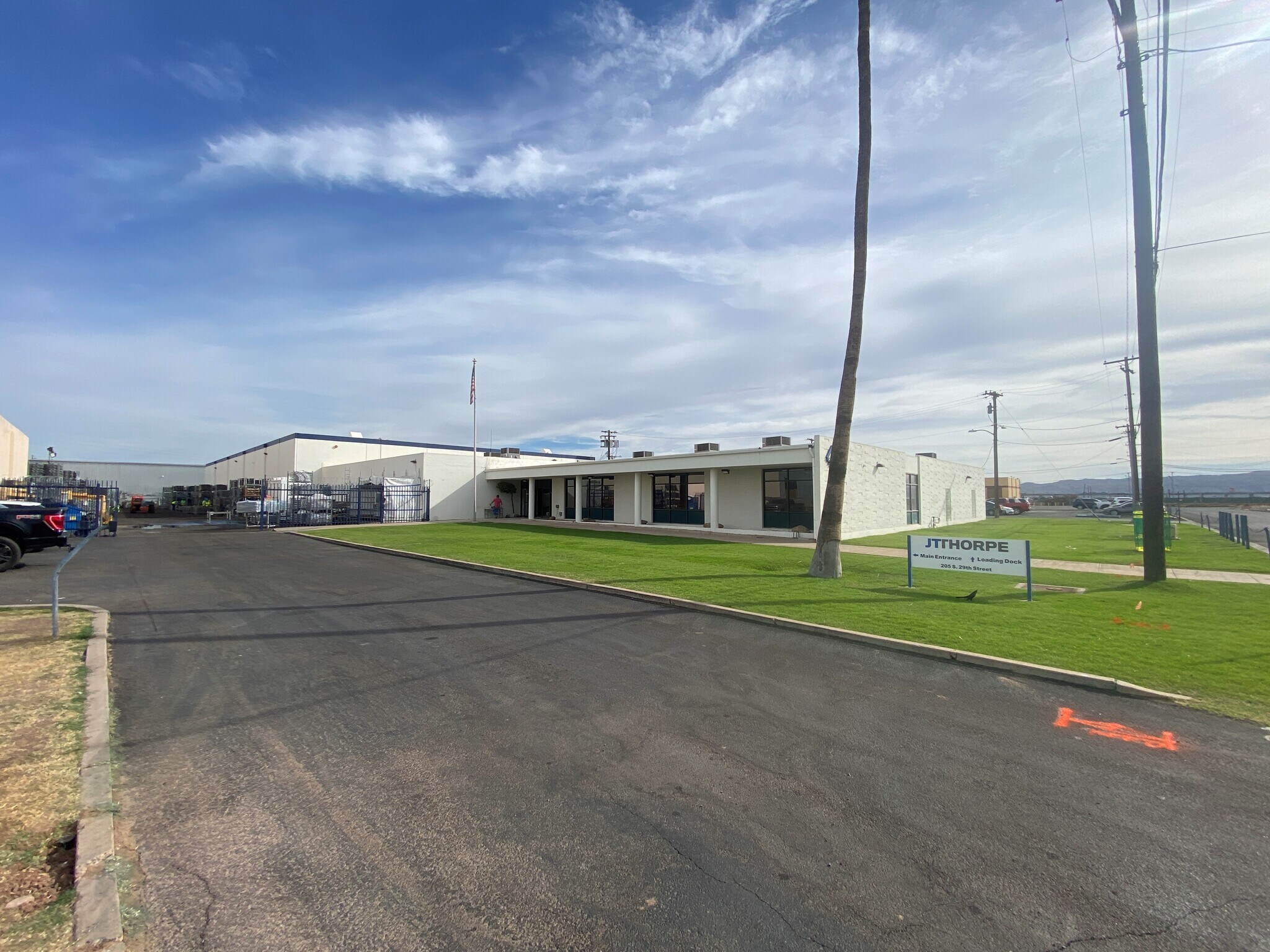205 S 29th St Phoenix, AZ 85034 Industrial Property for Lease on