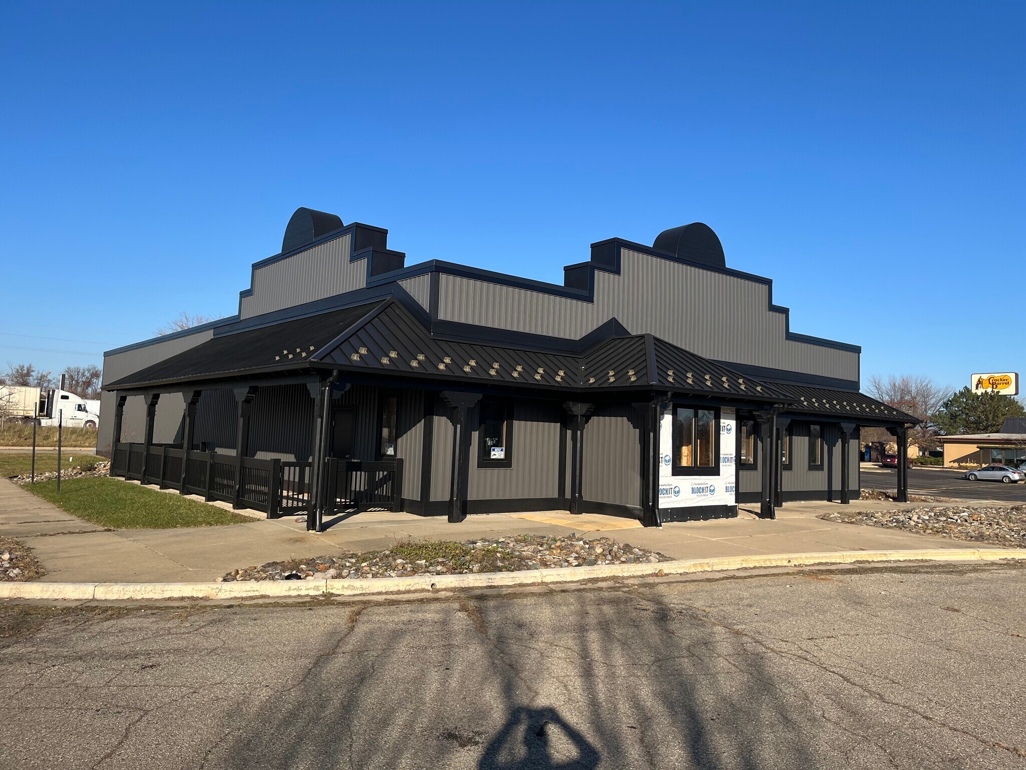 3510 O'Neil Dr, Jackson, MI for Sale
