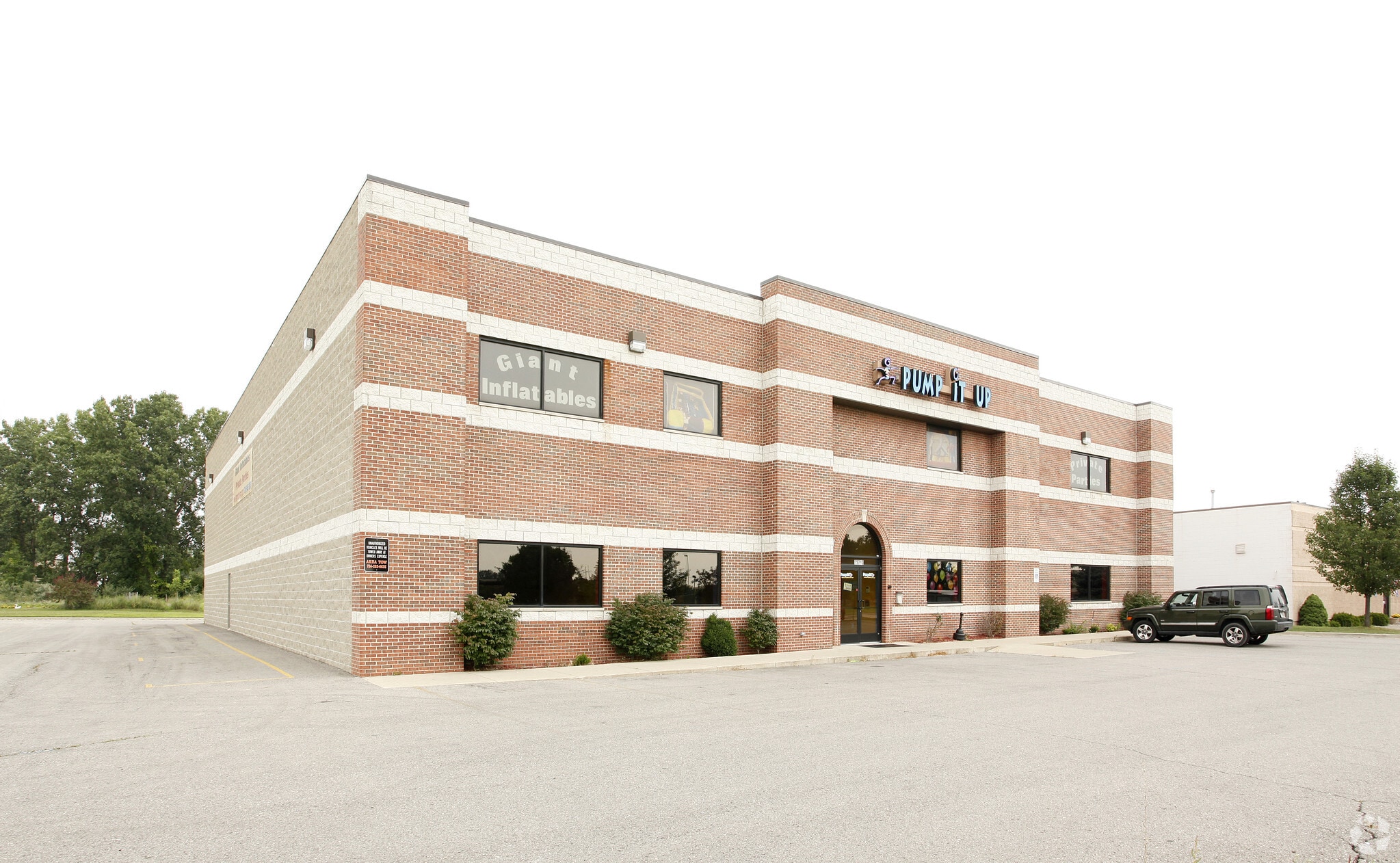 25710 Northline Rd, Taylor, MI for Rent