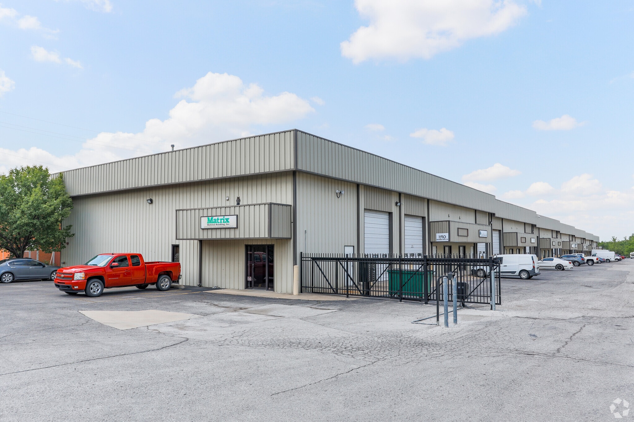 6549 E 46th St, Tulsa, OK for Rent