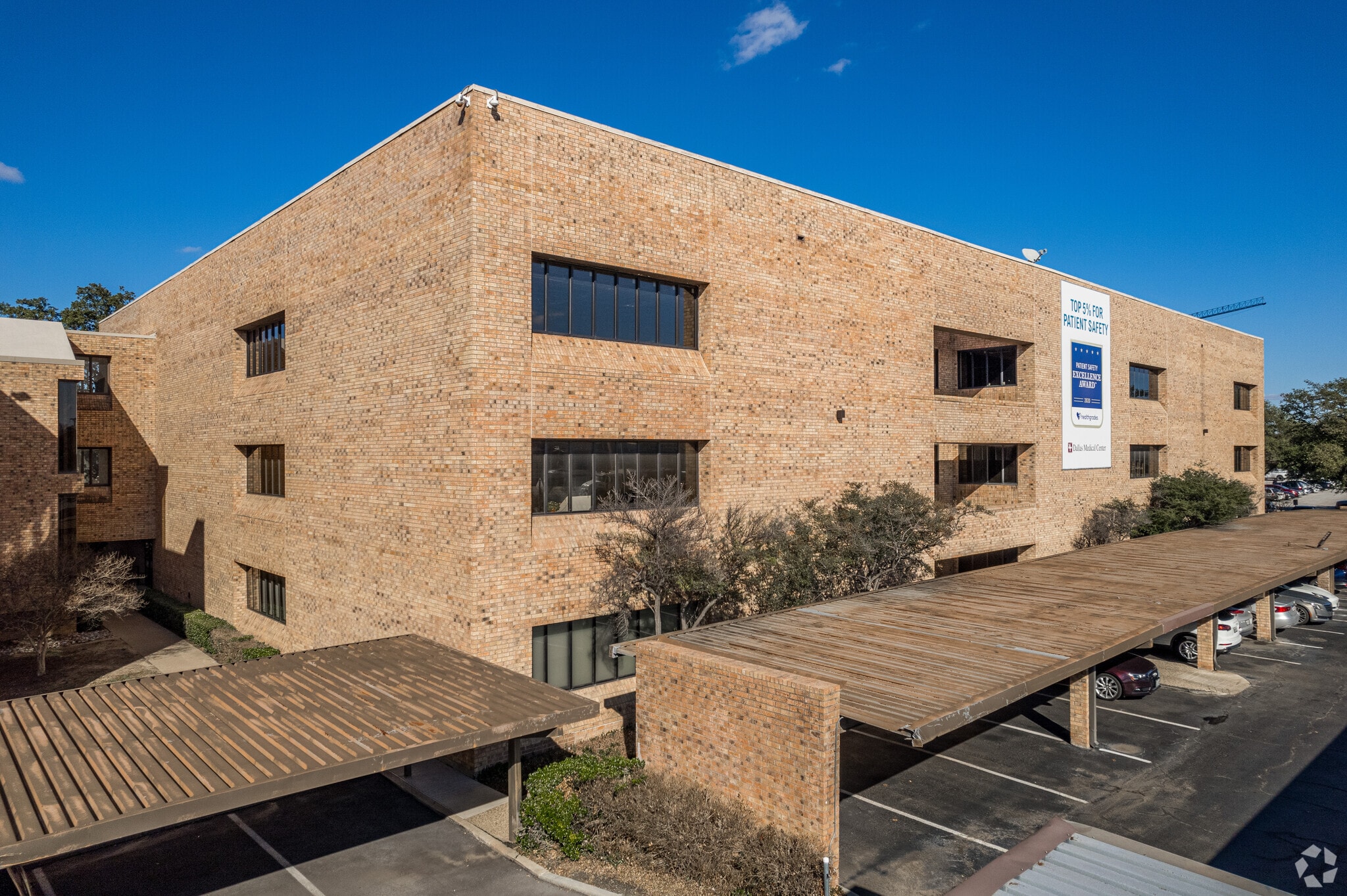 10 Medical Pky, Farmers Branch, TX for Rent