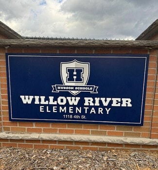 Hudson, WI Schools - 1118 4th St