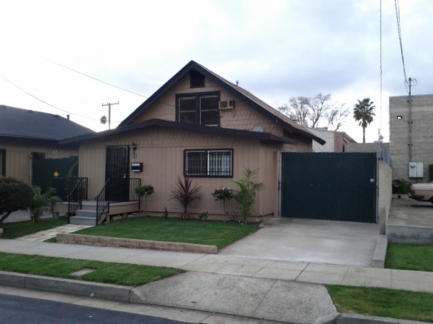 31 Fulton Ave, Pasadena, CA for Sale