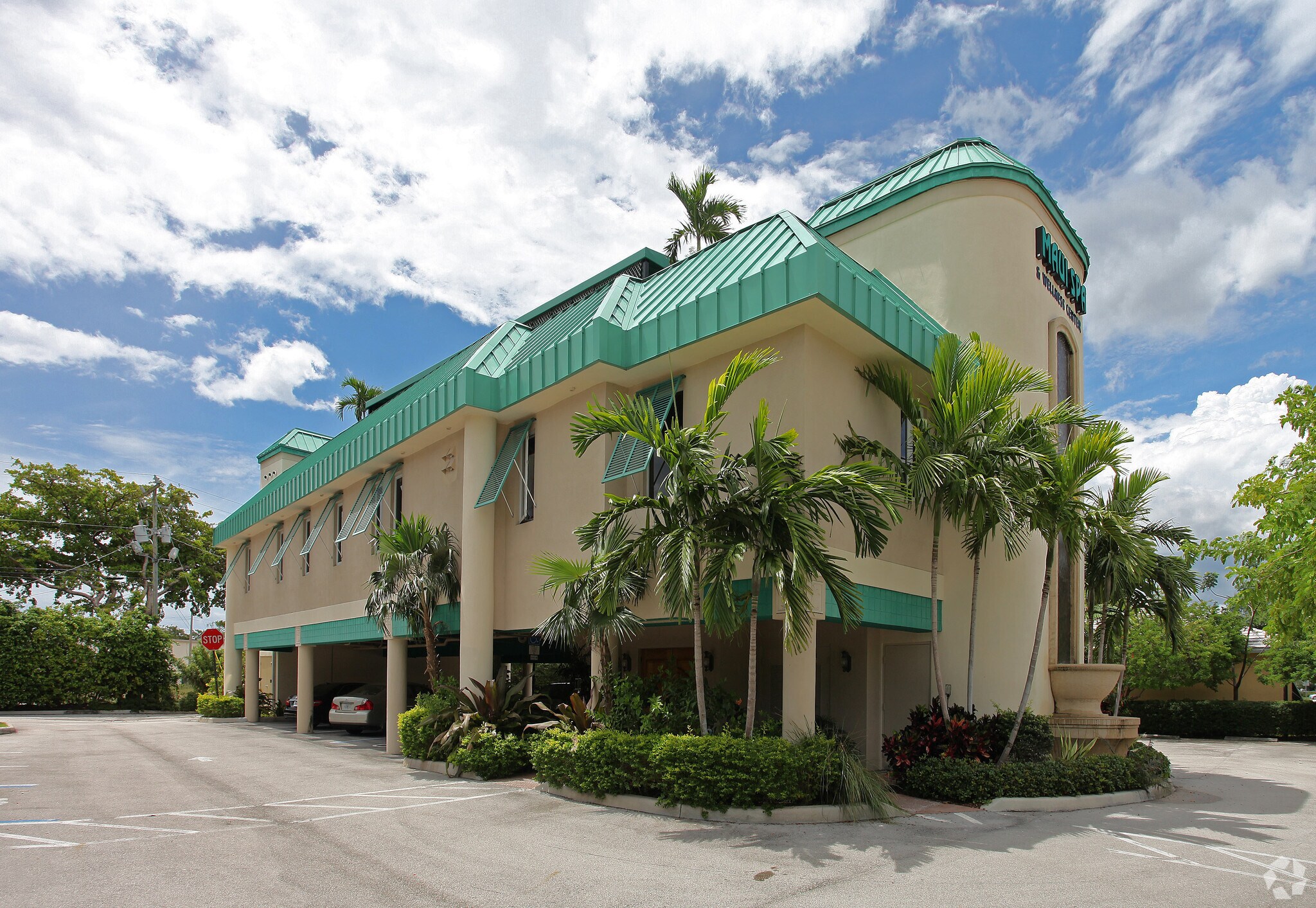 2100 NW 2nd Ave, Boca Raton, FL for Rent