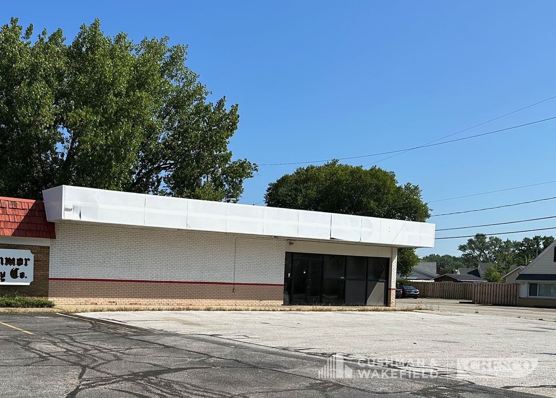 36391 Vine St, Willoughby, OH for Sale
