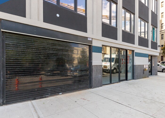 2077 Ryer Ave, Bronx, NY for Rent