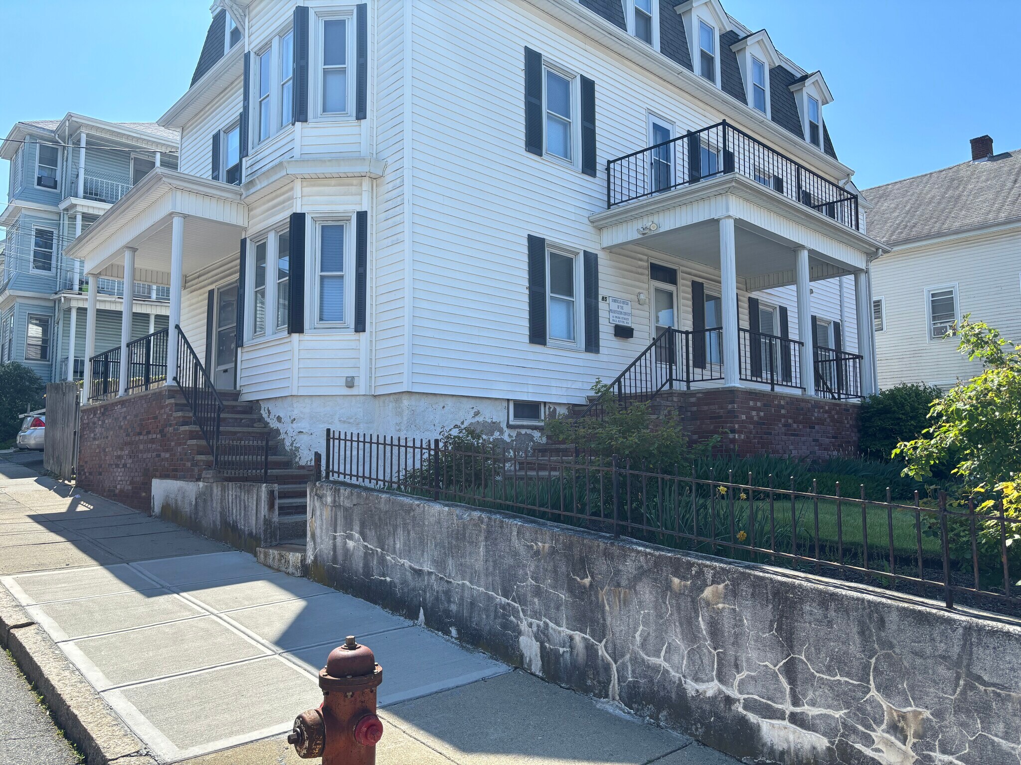 85 Park St, Fall River, MA for Sale