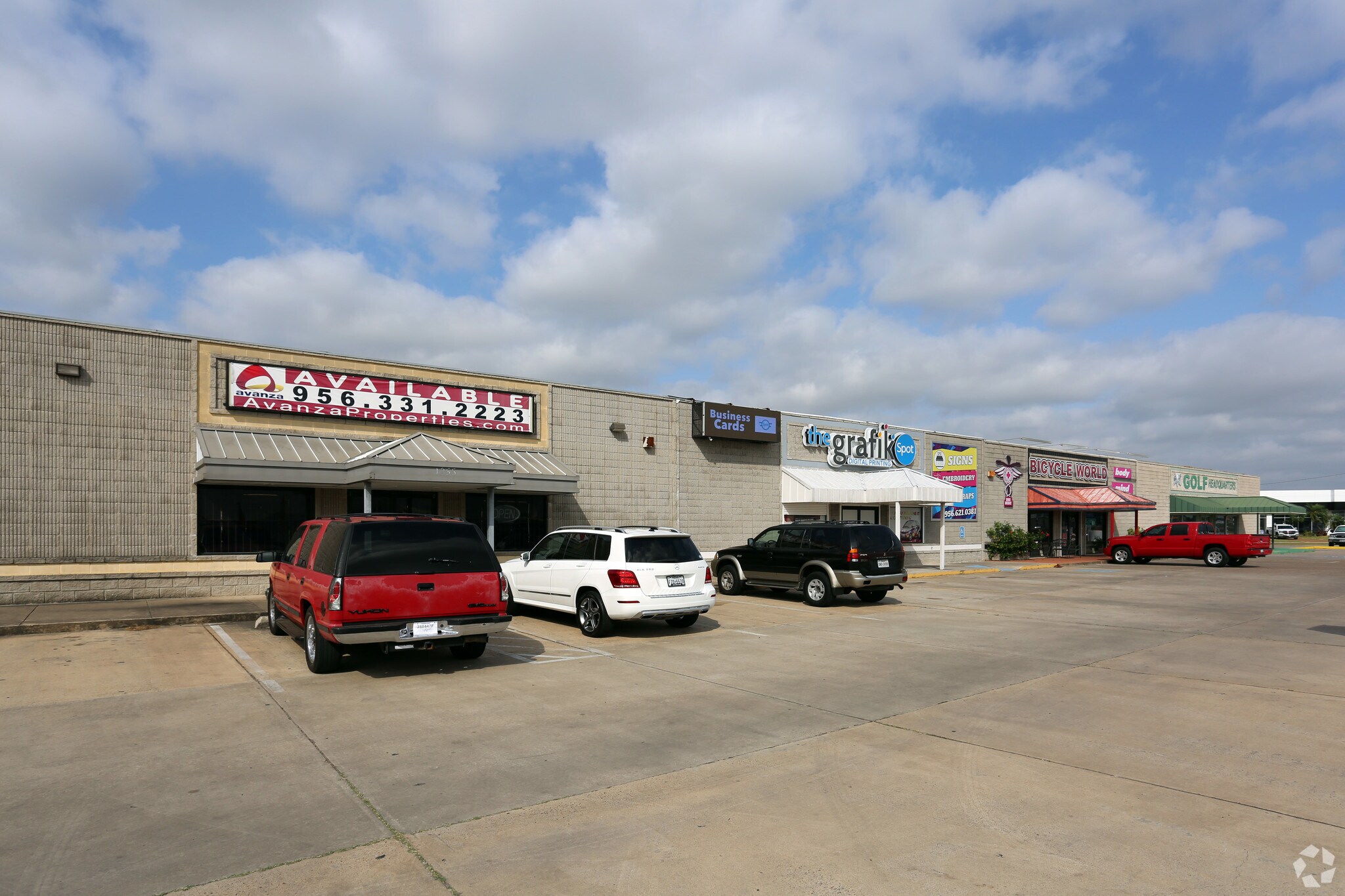 1255 N Expressway Brownsville, TX 78520 Retail Property for Sale on