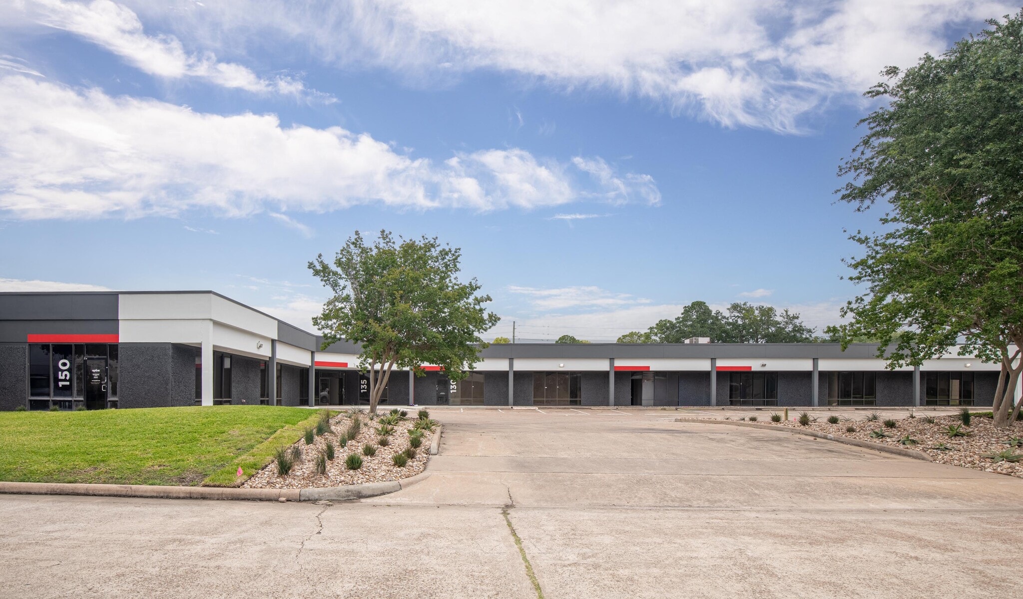 10812 Fallstone Rd, Houston, TX for Rent