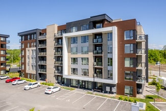 Terrebonne, QC Retail - 950-980 Av Pierre-Dansereau