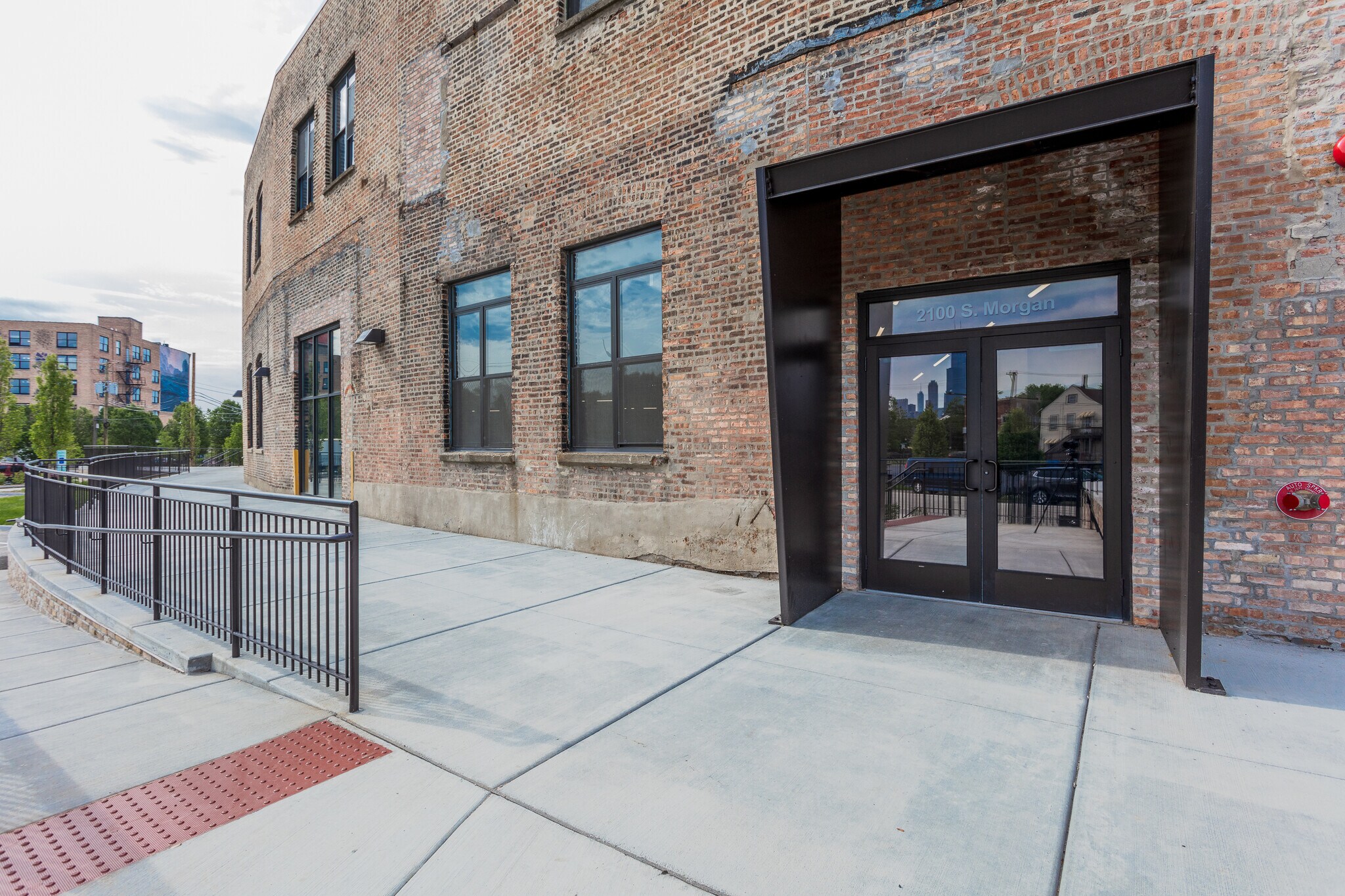 2100 S Morgan St, Chicago, IL for Rent