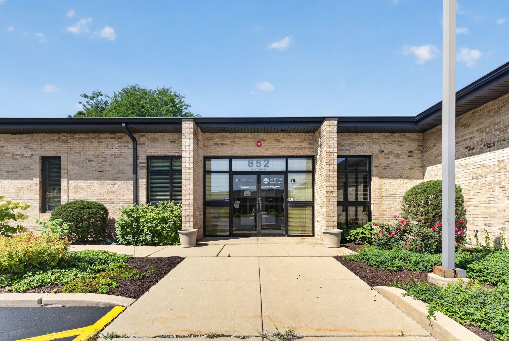 852 W Bartlett Rd, Bartlett, IL for Sale