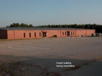 Comer, GA Churches - 225 Clover Ave