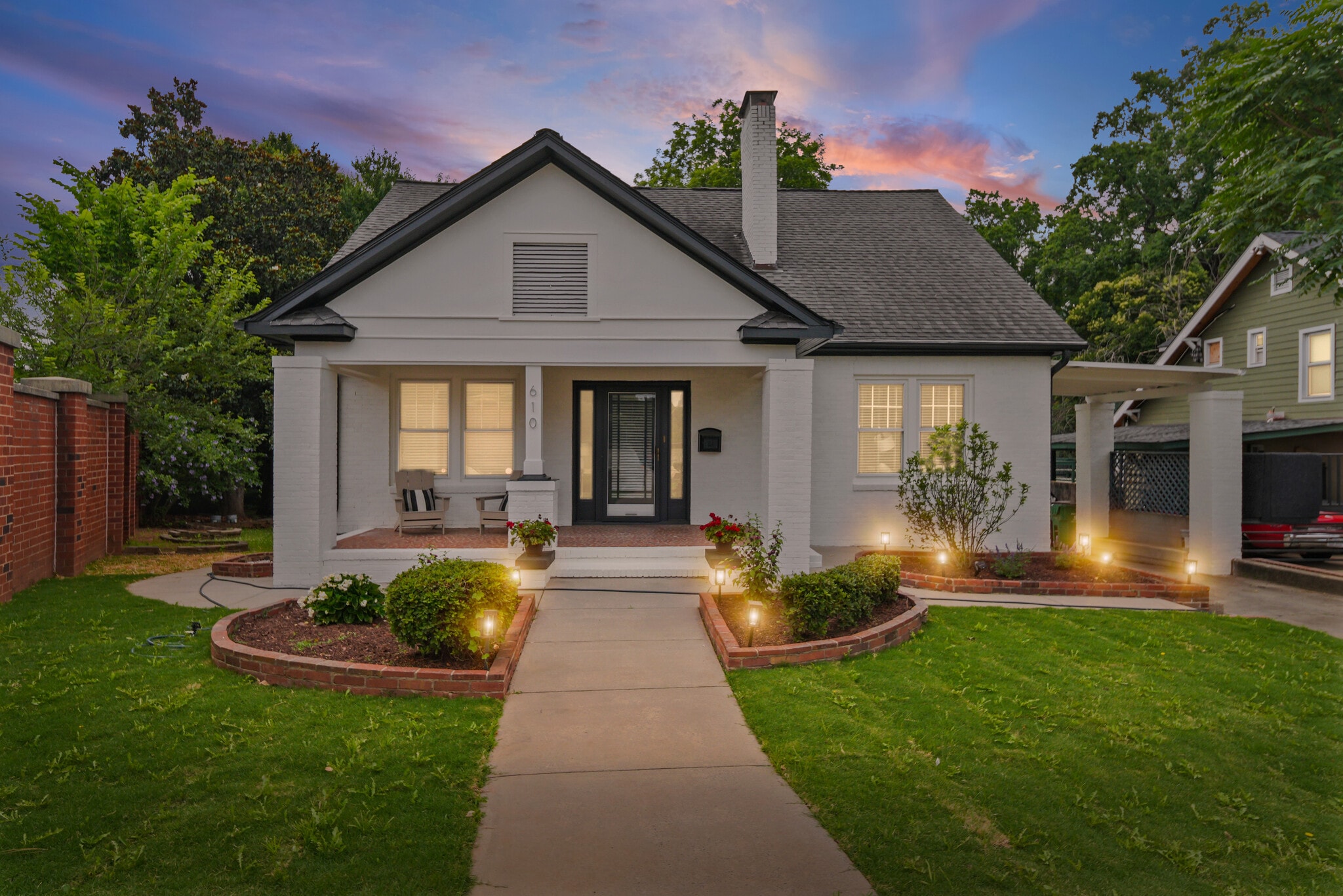 610 Hawthorne Ln, Charlotte, NC for Sale