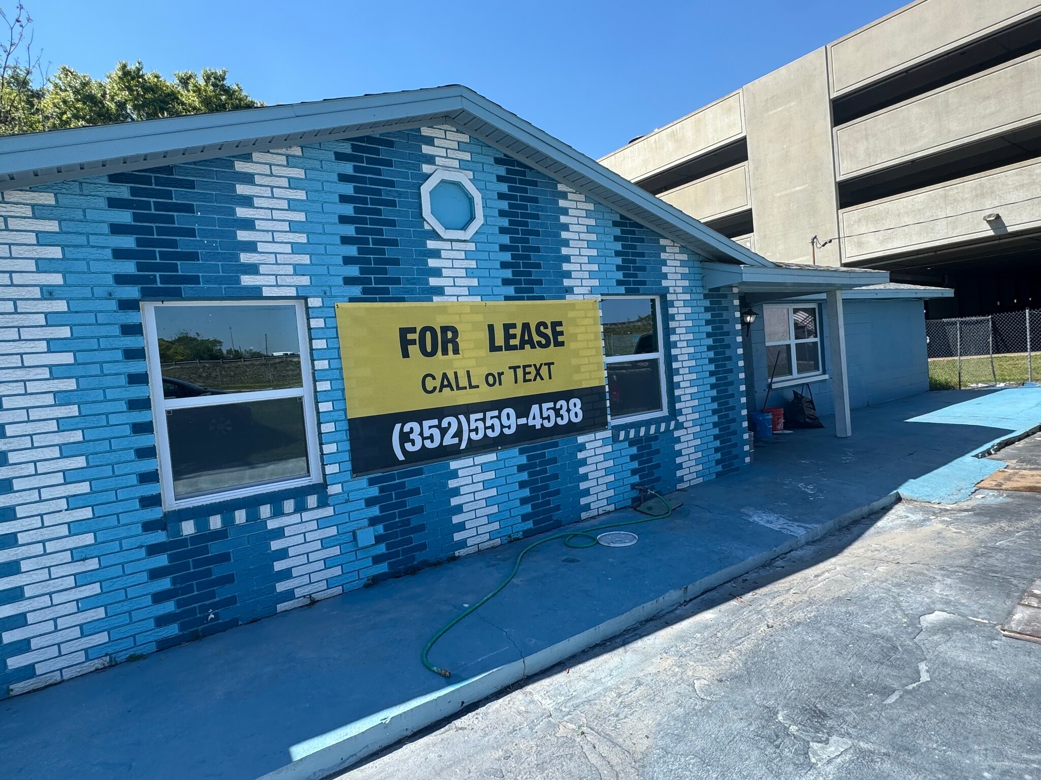 11412 N Central Ave, Tampa, FL for Rent