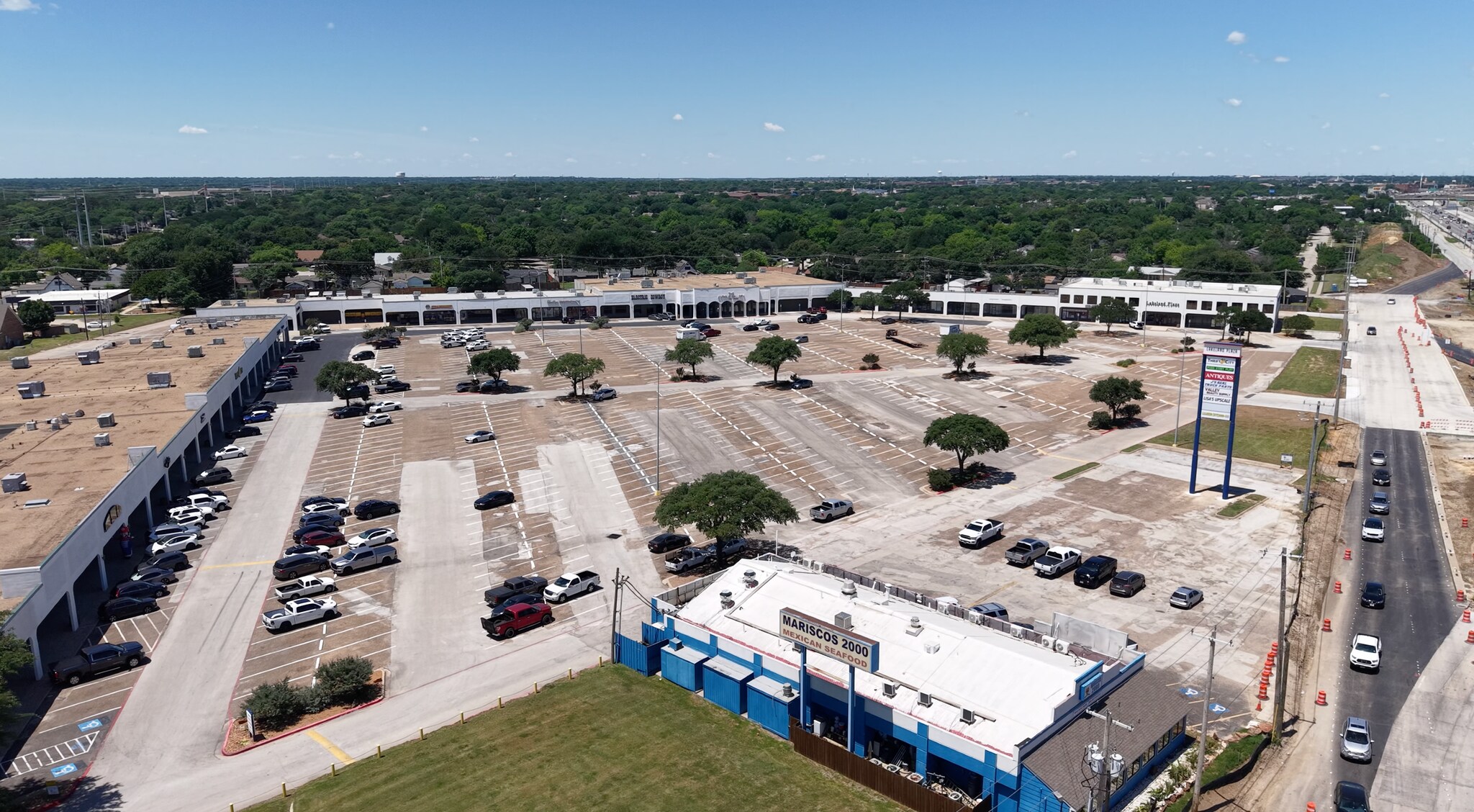 1165 S Stemmons Fwy, Lewisville, TX for Rent