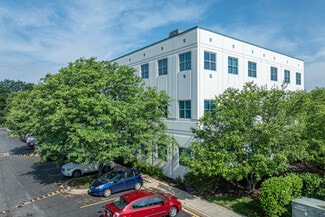 Chicago, IL Office, Office/Medical - 8741 S Greenwood Ave