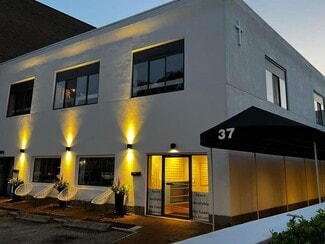 Greenwich, CT Office/Retail, Retail - 37 W Putnam Ave