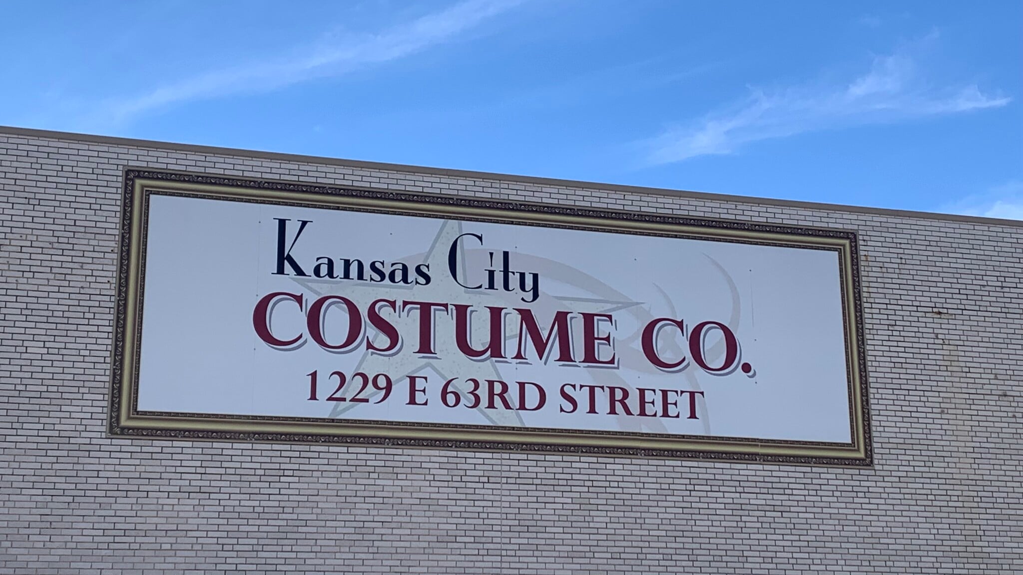 1240 E Meyer Blvd, Kansas City, MO for Rent