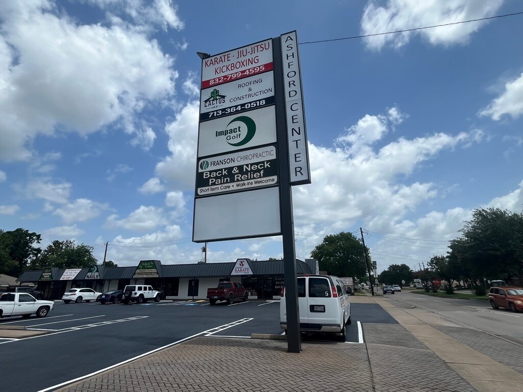 1650-1660 S Dairy Ashford Rd, Houston, TX for Rent