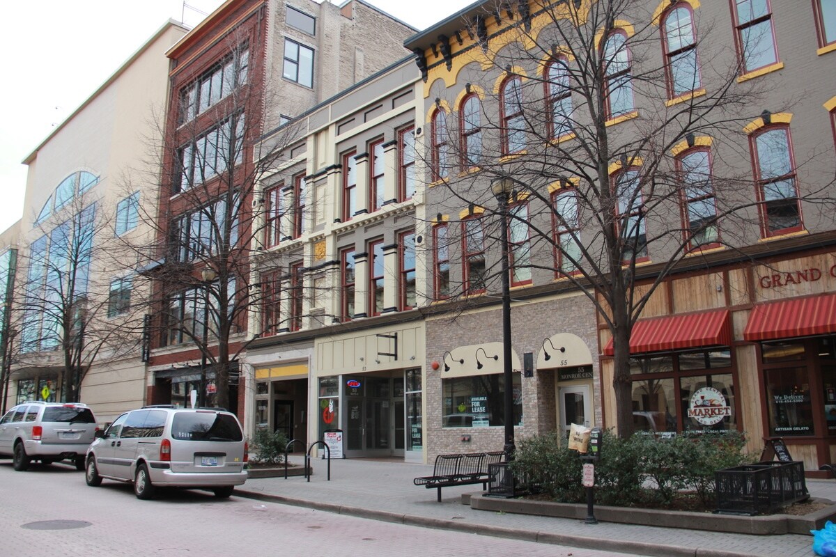 53 Monroe Center St NW, Grand Rapids, MI for Rent