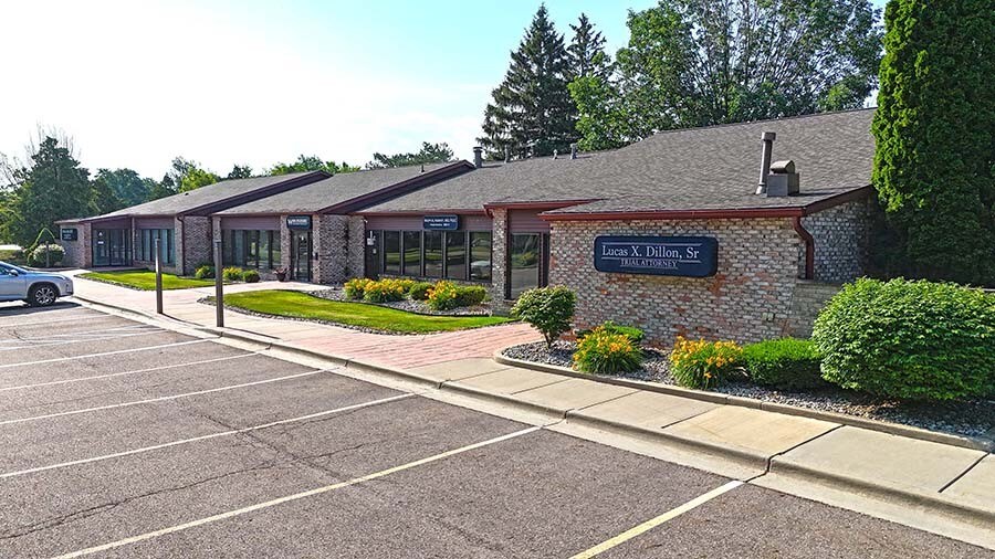 1350 E Lake Lansing Rd, East Lansing, MI for Rent