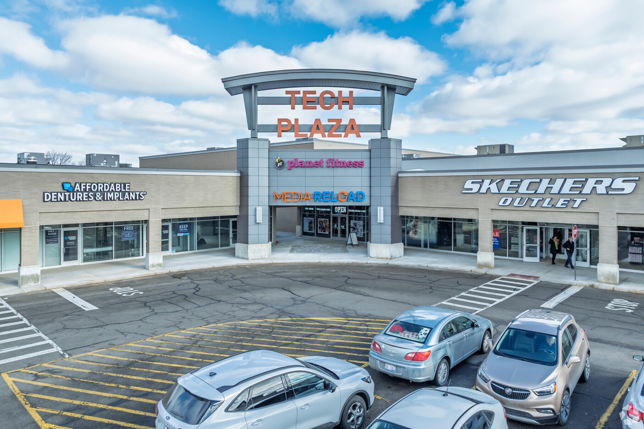 8301-8399 E 12 Mile Rd, Warren, MI for Rent