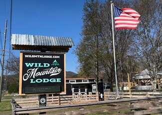 Sevierville, TN Hospitality - 3804 Wears Valley Rd