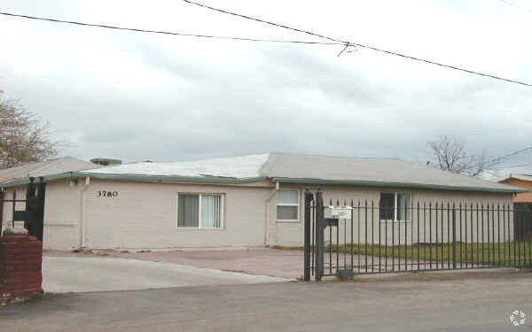 3780 Mourfield Ave, Stockton, CA for Rent