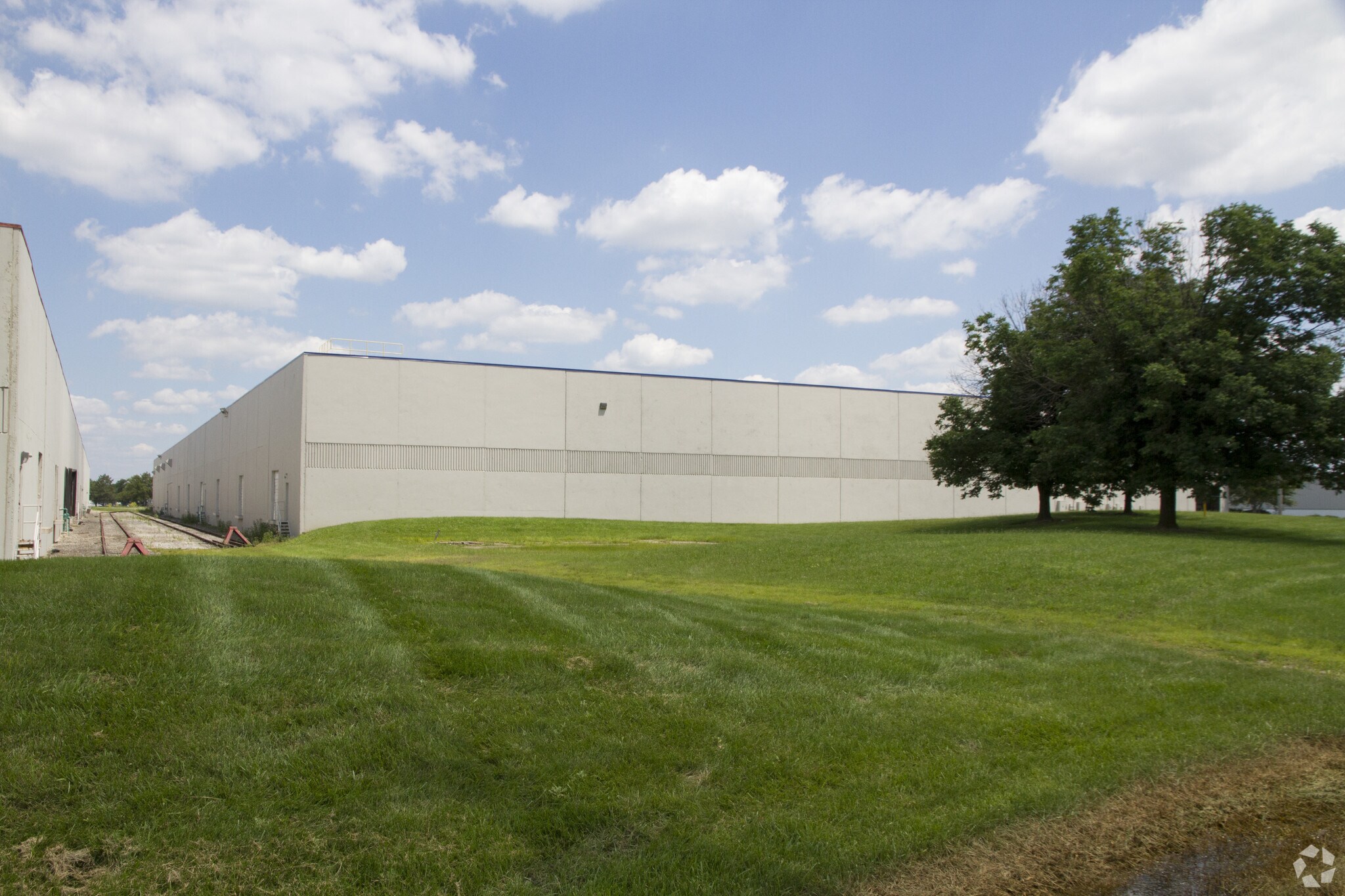 1605 Westbelt Dr, Columbus, OH for Rent