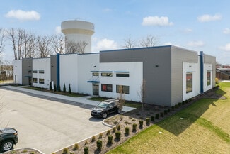 Maumee, OH Flex - 440 W Dussel Dr