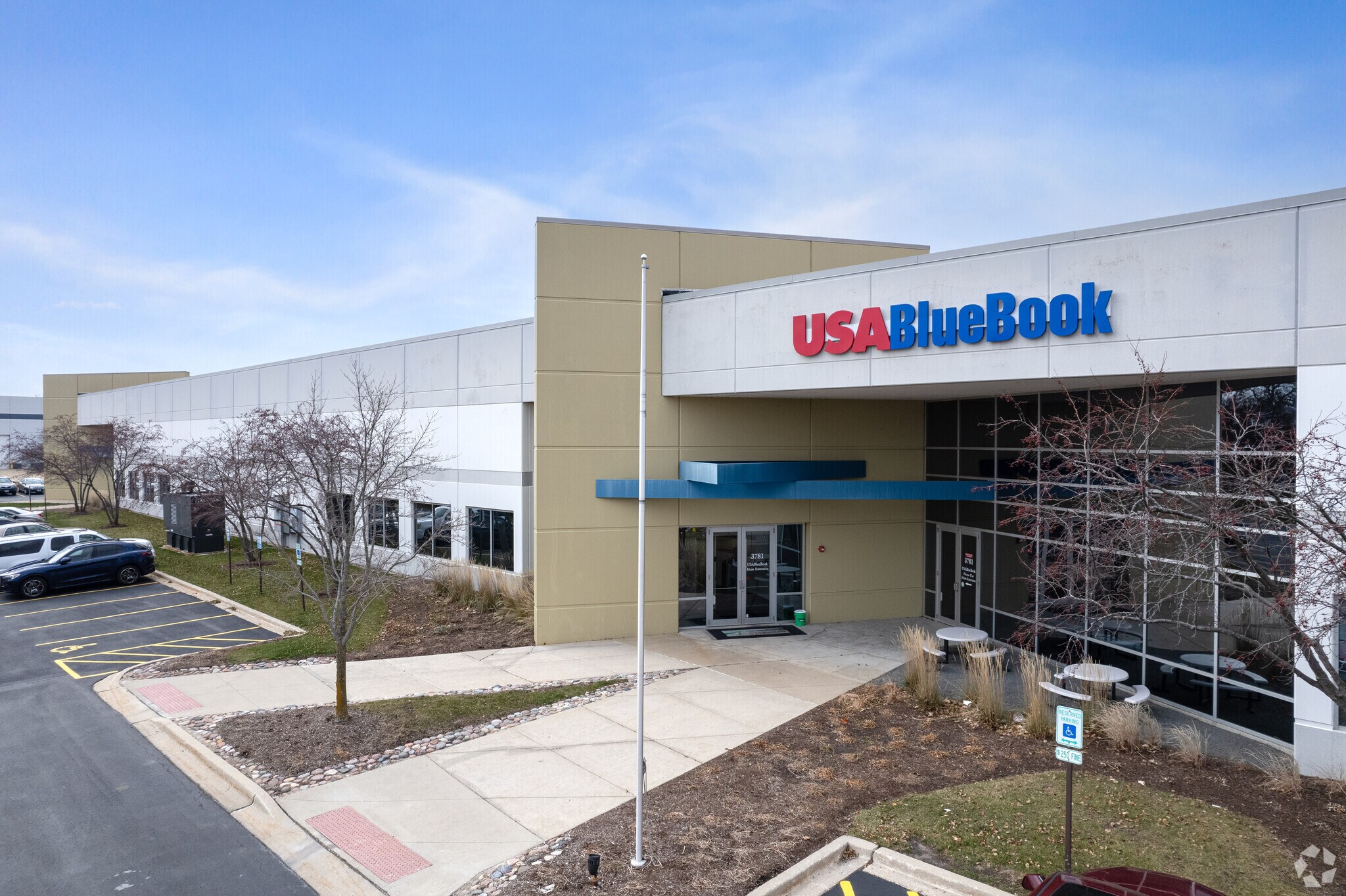 3701-3781 Burwood Dr, Waukegan, IL for Rent