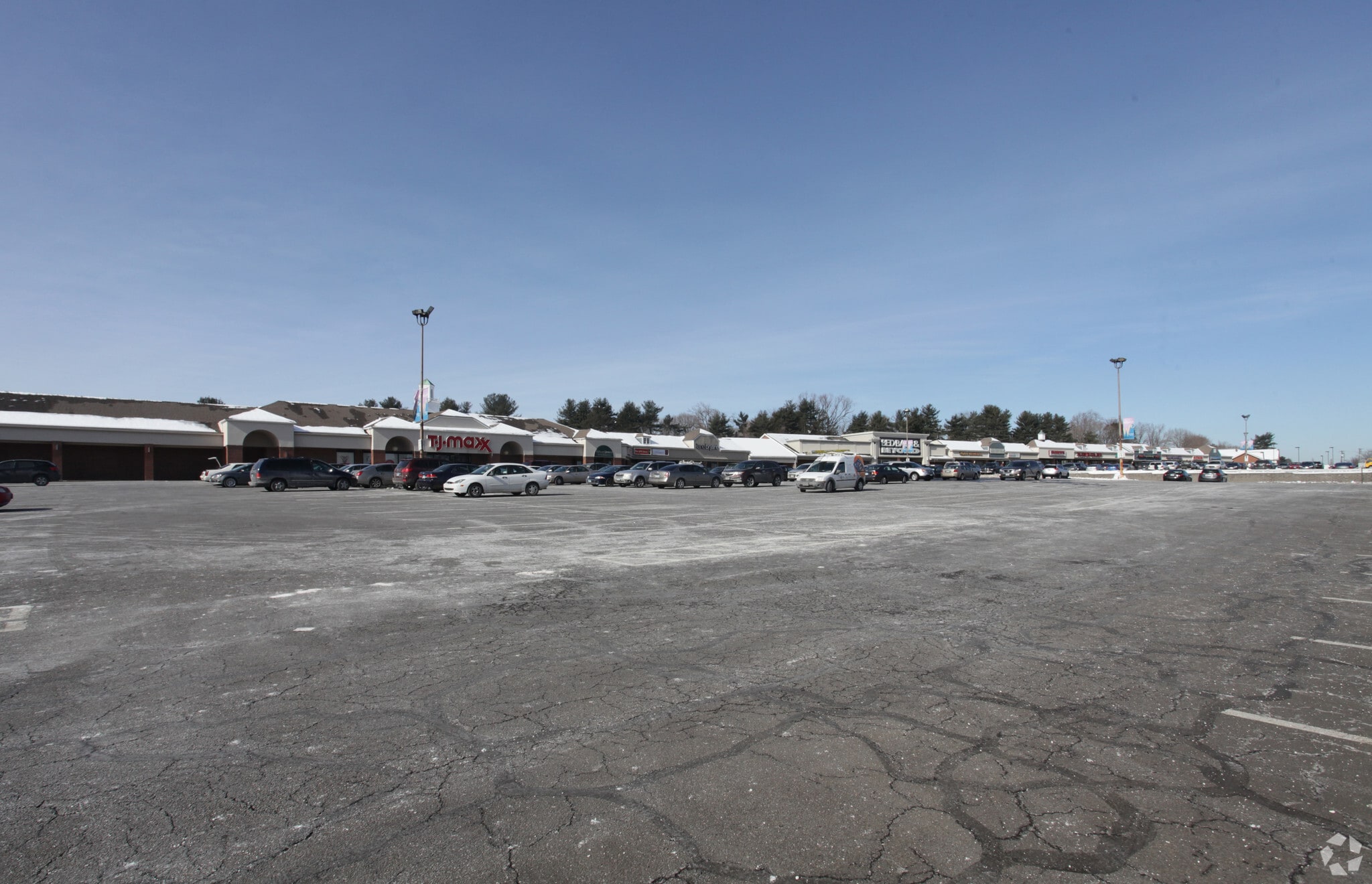 1039-1129 Silas Deane Hwy, Wethersfield, CT for Rent