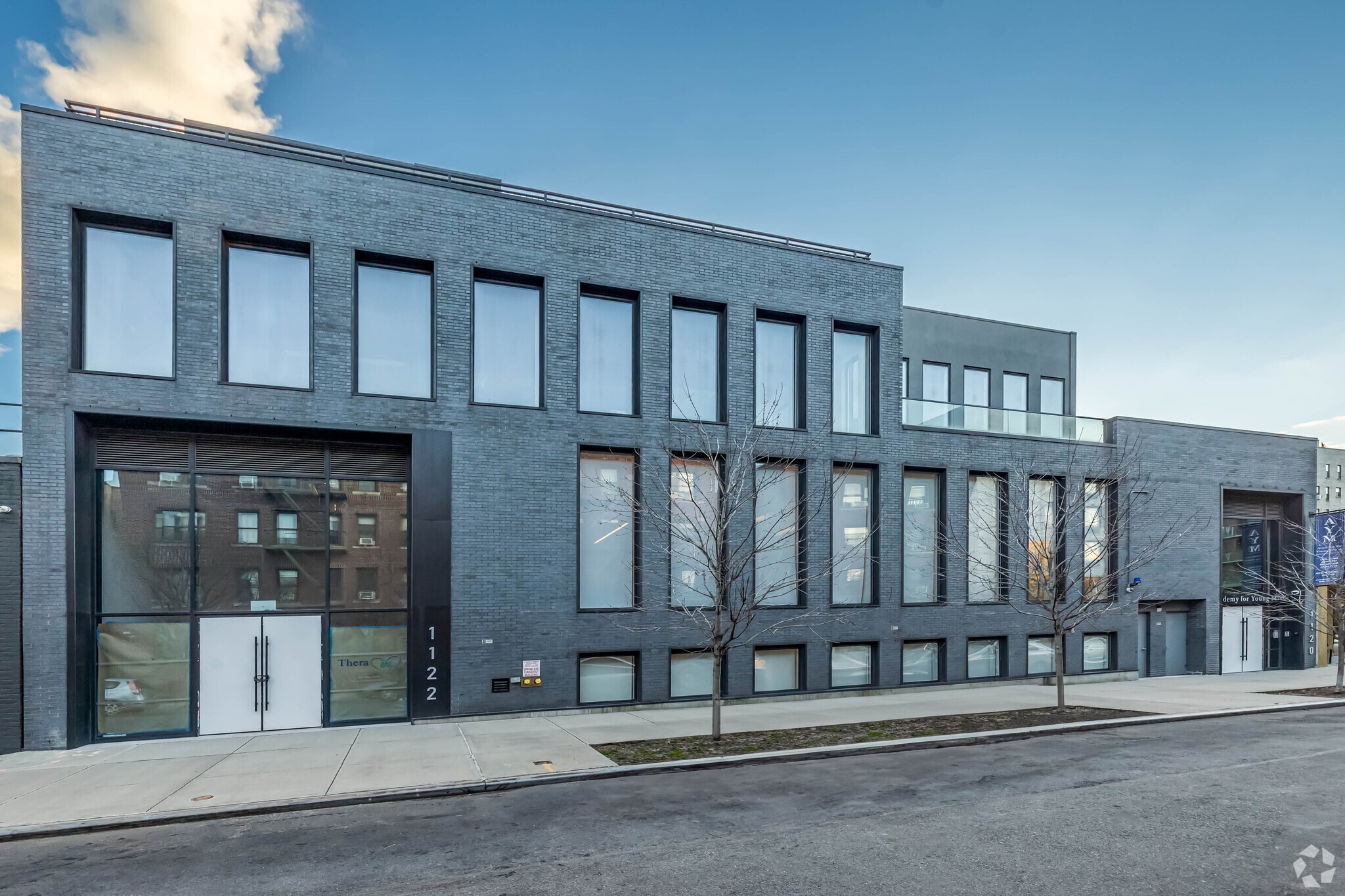 11-20 46th Rd, Long Island City, NY for Rent