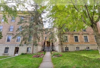 Westmount, QC Apartments - 438-440 Av Mount Stephen Westmount, QC Apartments - 438-440 Av Mount Stephen