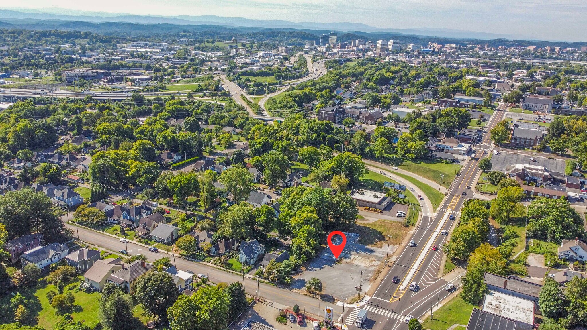 1620 N Broadway St, Knoxville, TN for Sale