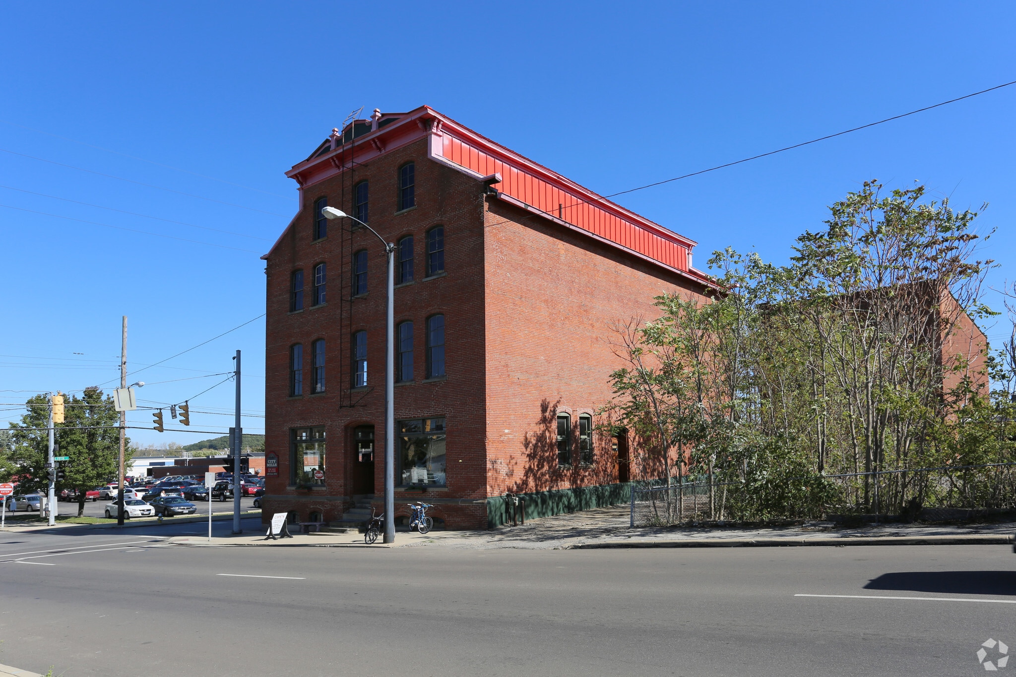 160 N Main St, Mansfield, OH for Rent