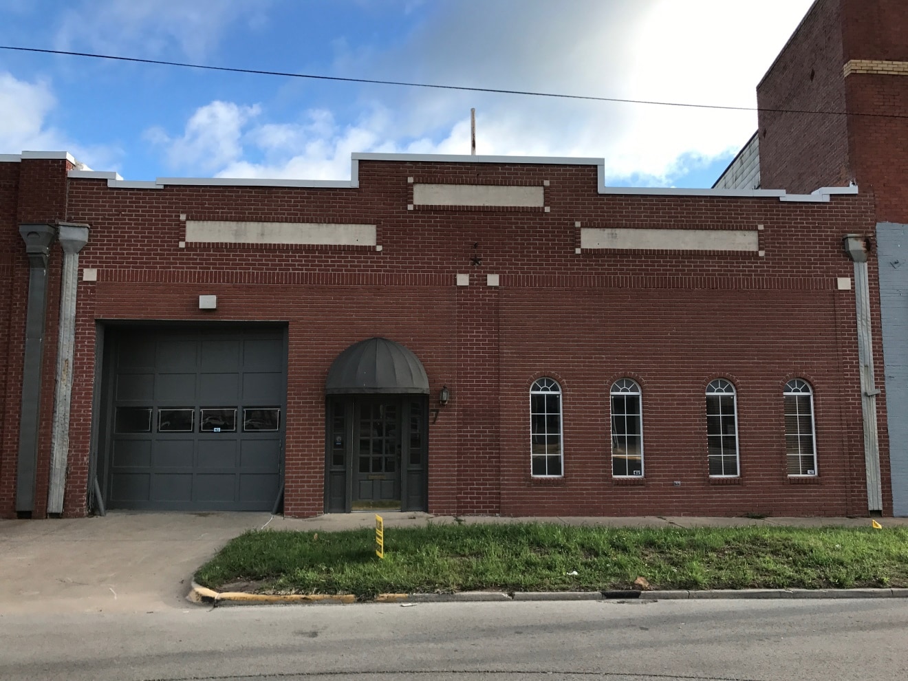 7 W Broadway St, Ardmore, OK for Sale