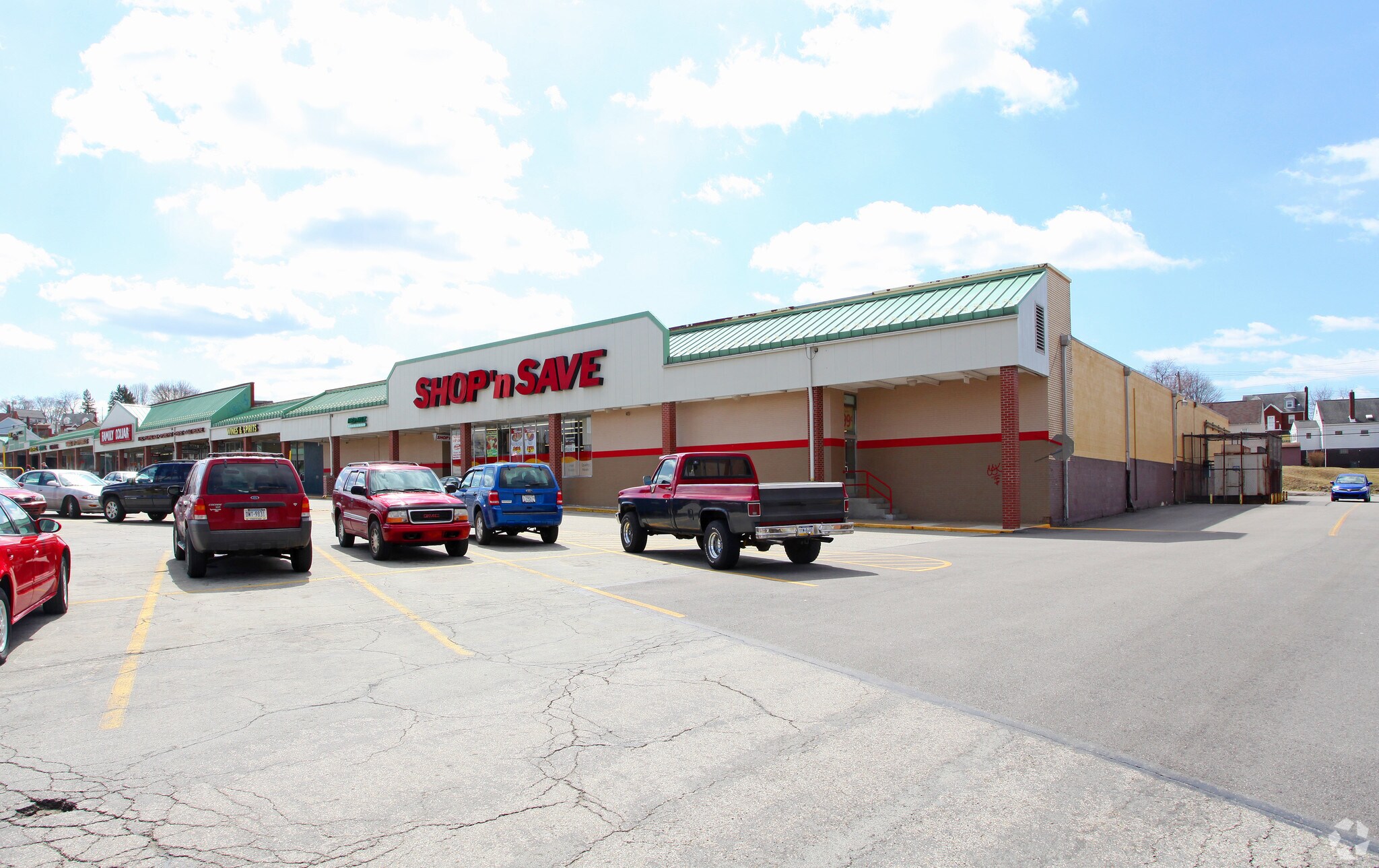 18001890 Homeville Rd West Mifflin, PA 15122 Retail Property for