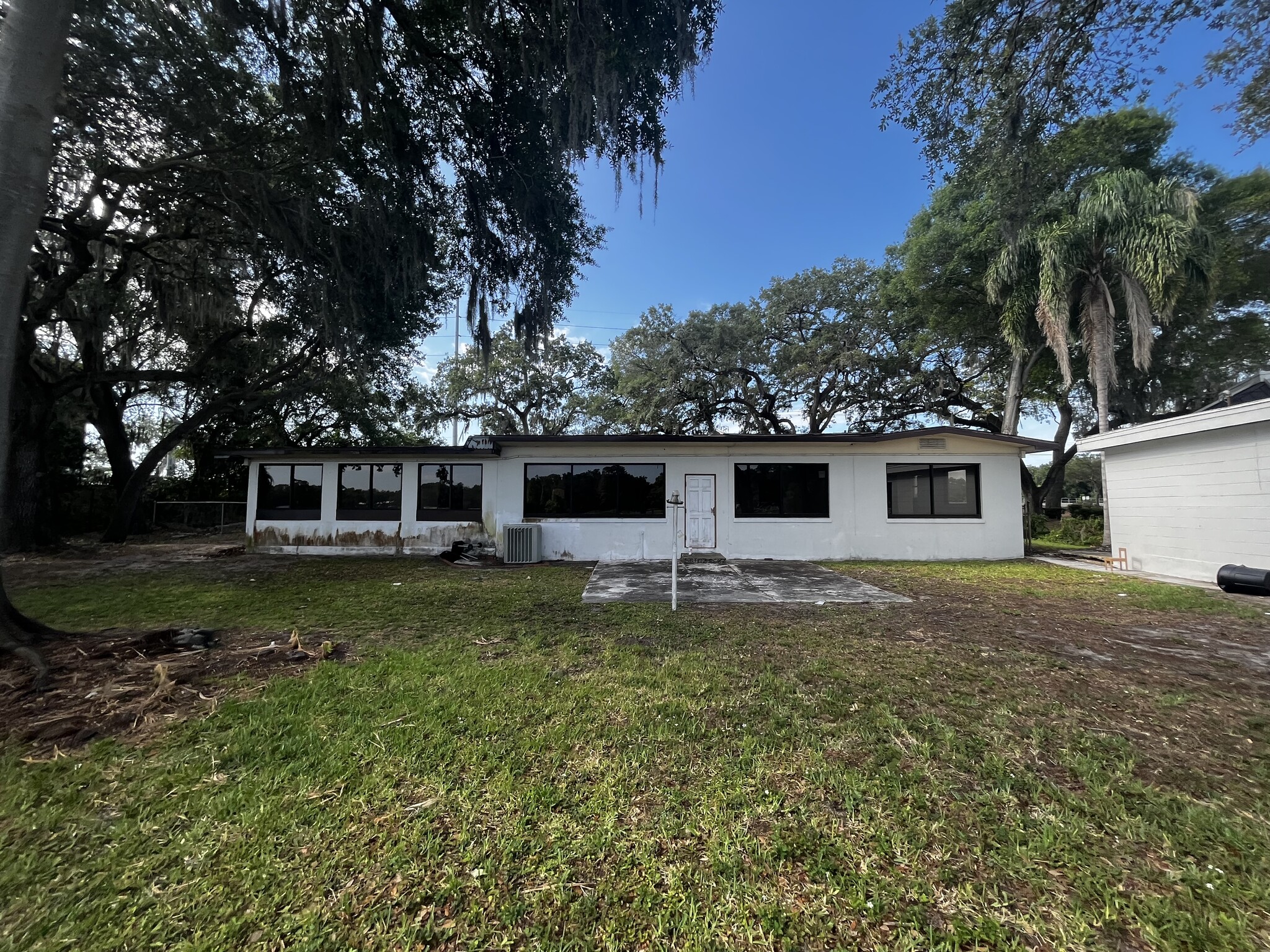 2006 W Brandon Blvd, Brandon, FL for Sale