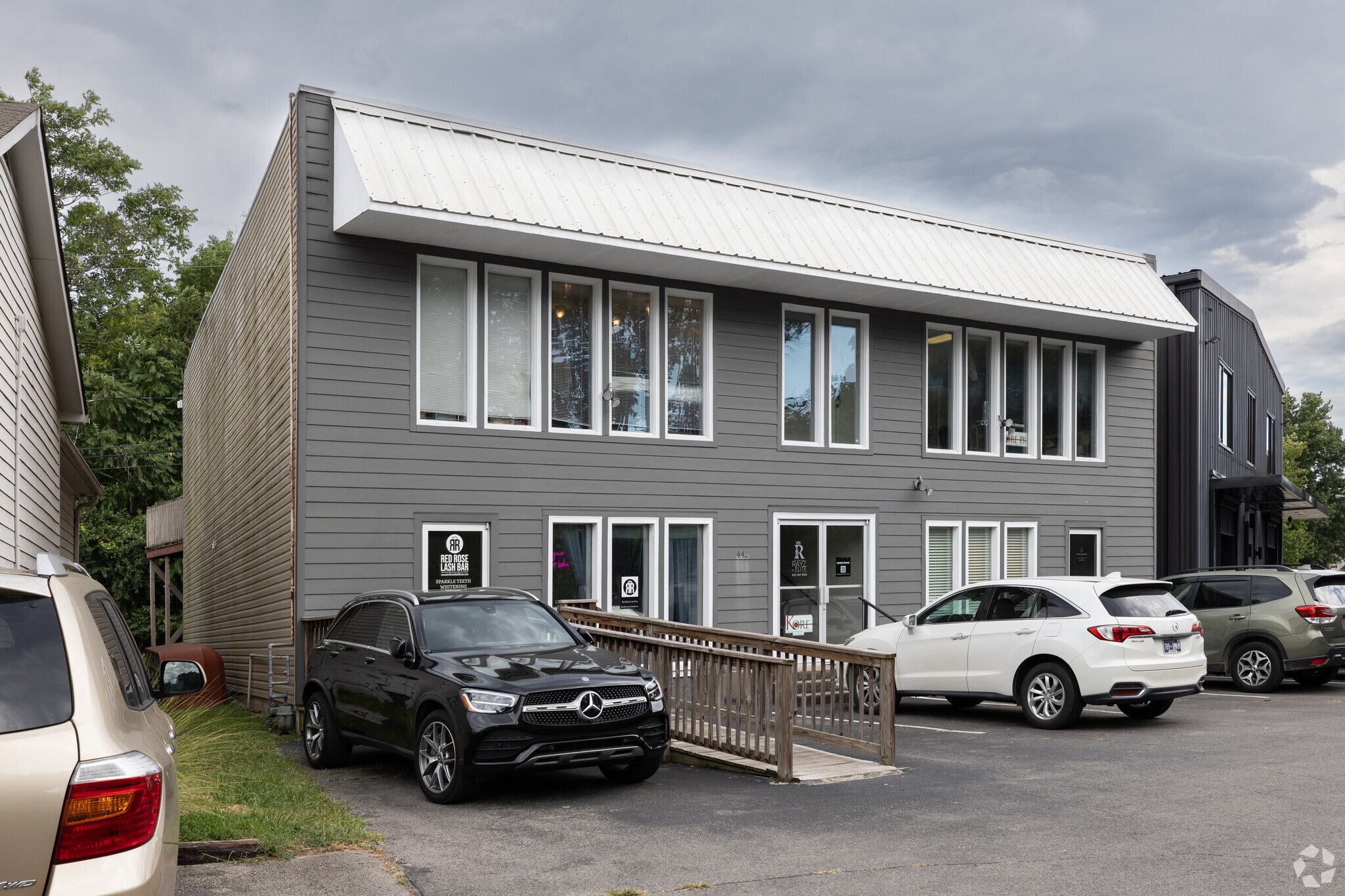 442 E Iris Dr, Nashville, TN for Sale