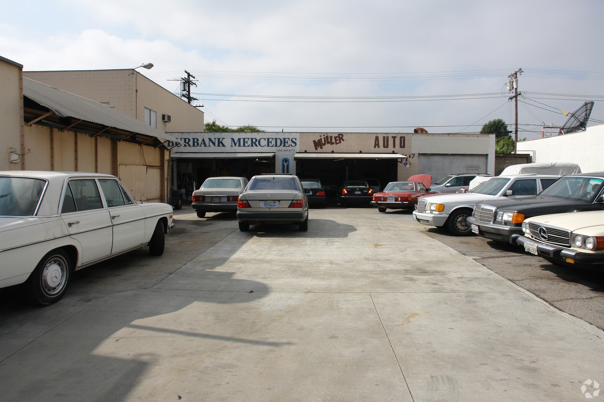 1617 N San Fernando Blvd, Burbank, CA for Rent