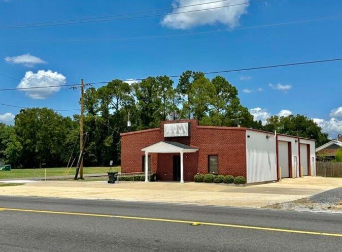 39274 LA Highway 74, Gonzales, LA for Rent