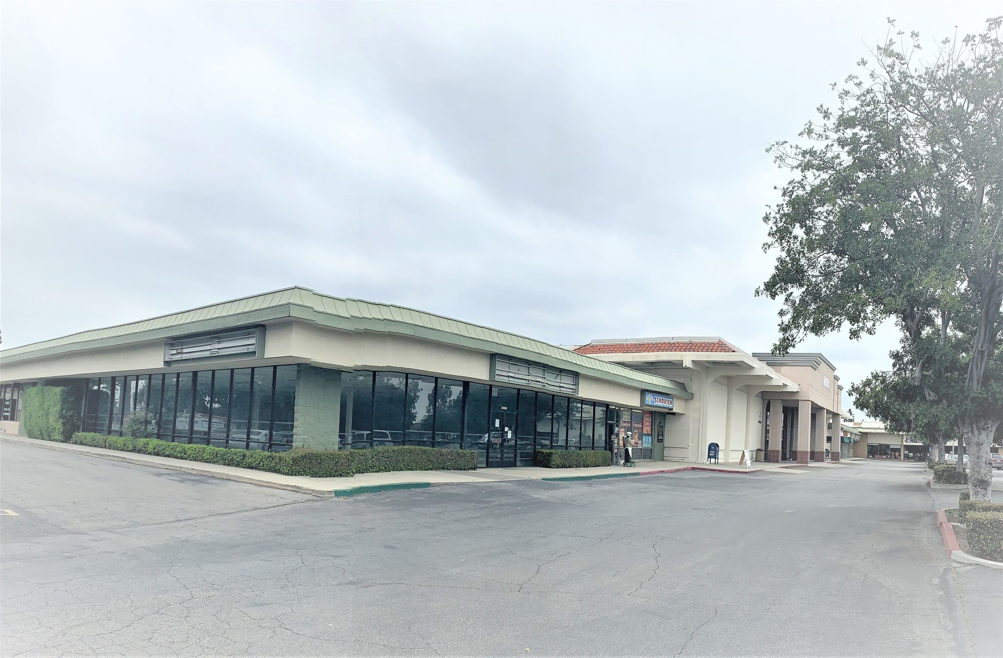 1071710723 South St Cerritos, CA 90703 Retail Property for Lease on